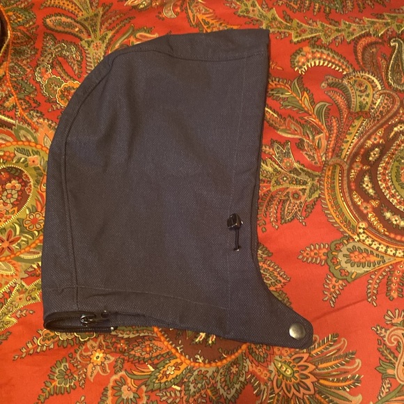 Beautiful, fully lined ladies warm jacket - Picture 5 of 8